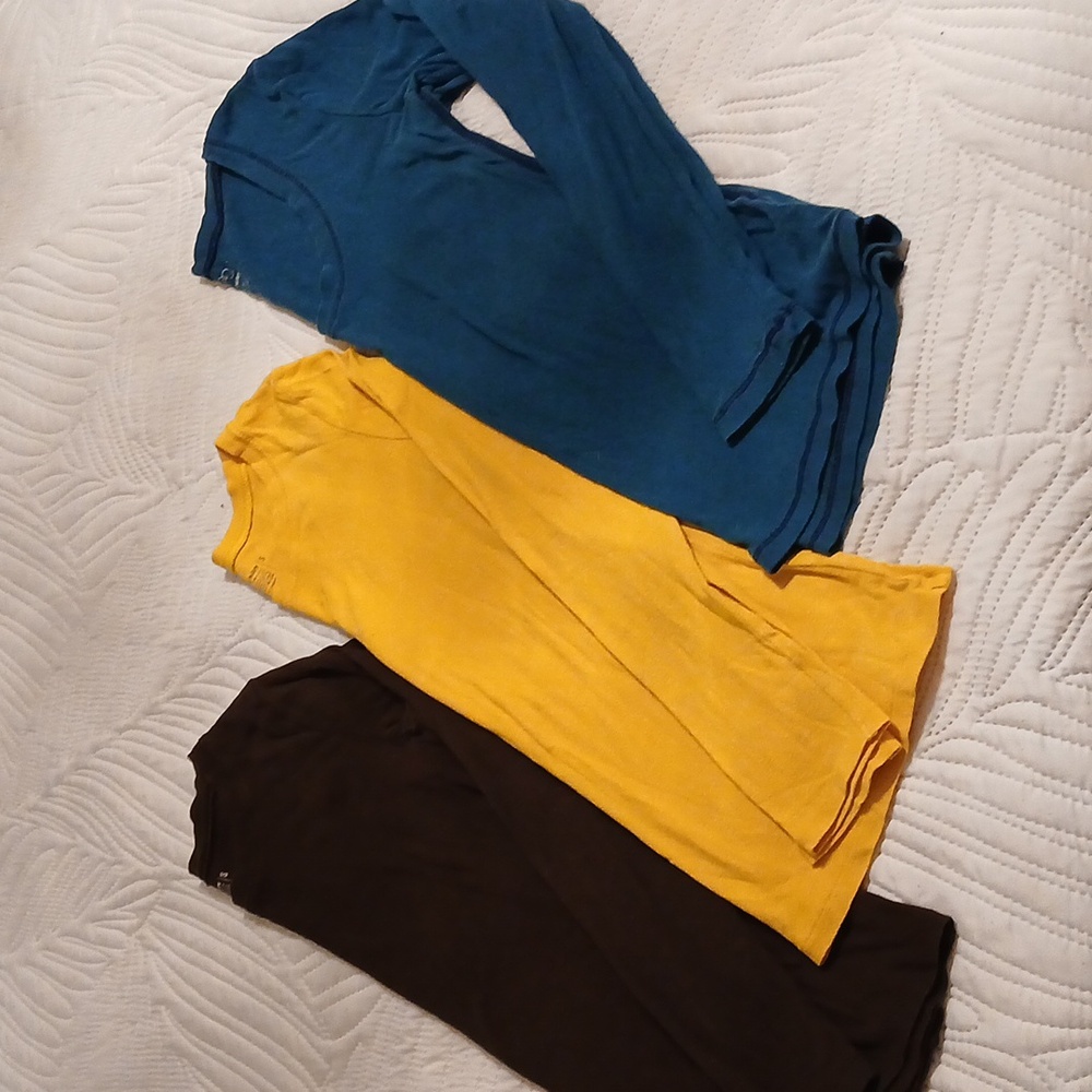 3 Old Navy long sleeves  tops